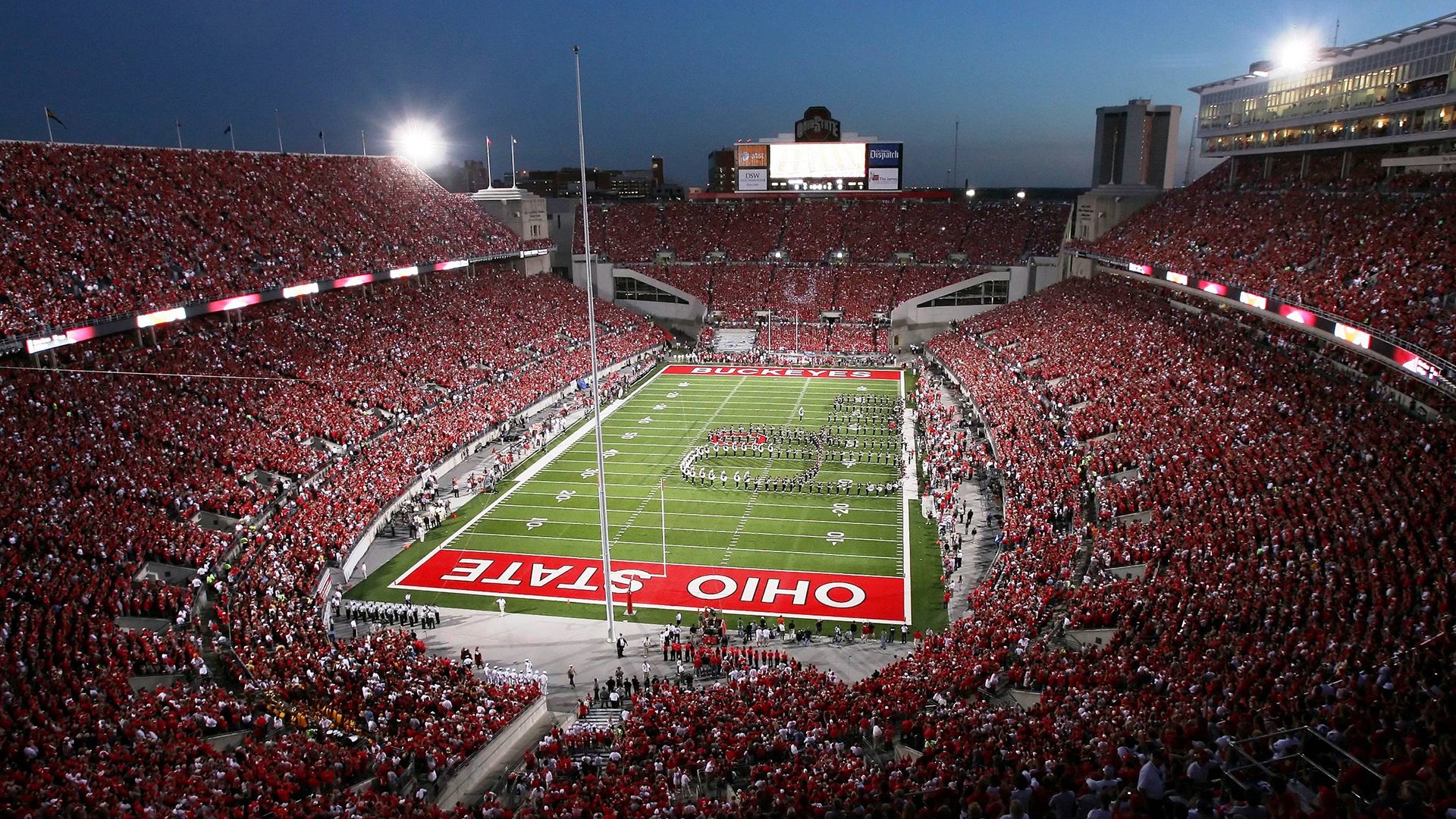 开云APP-英超争冠焦点战，佛罗伦萨决胜局带走乌拉圭