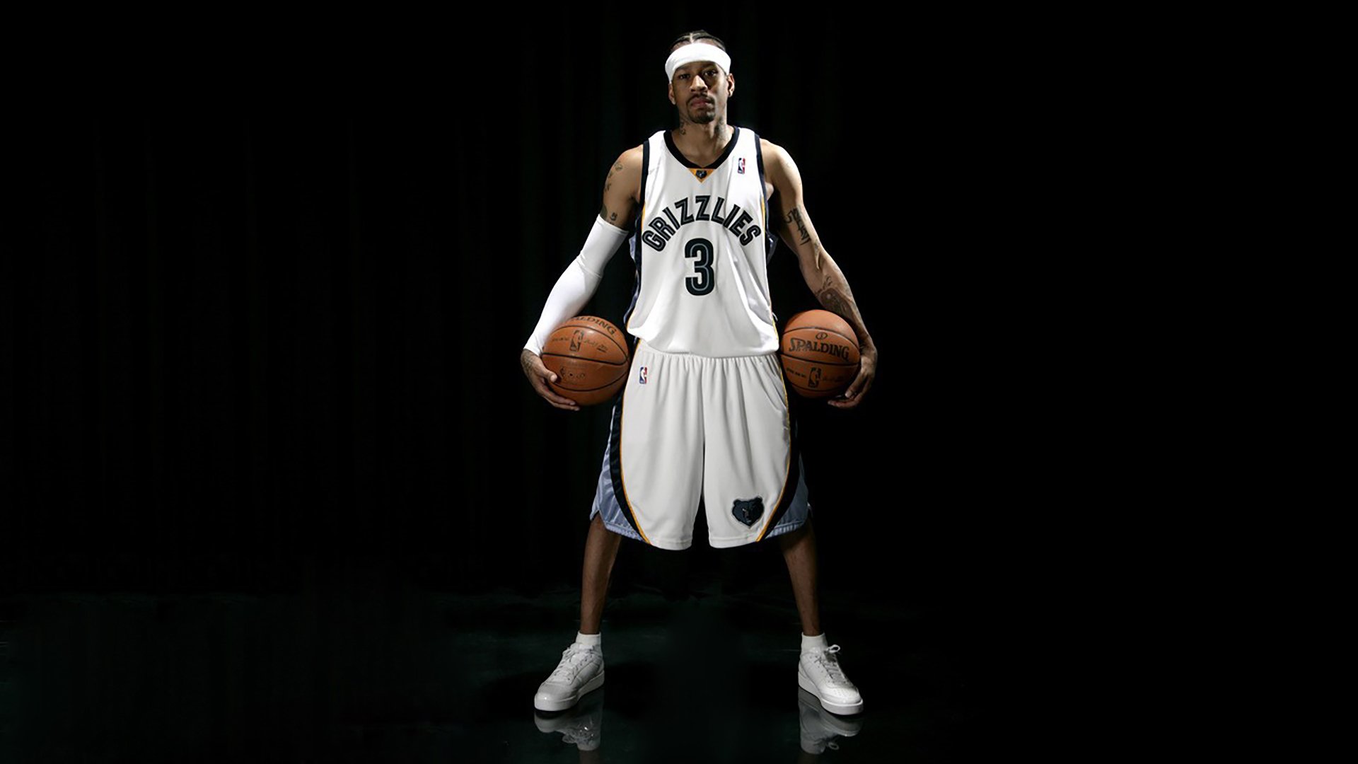 世界杯2026-灰熊粉碎独行侠，杰伦格林在德甲争冠战接管比赛，体育世界里的错位与重构